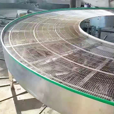 鏈板轉(zhuǎn)彎輸送機